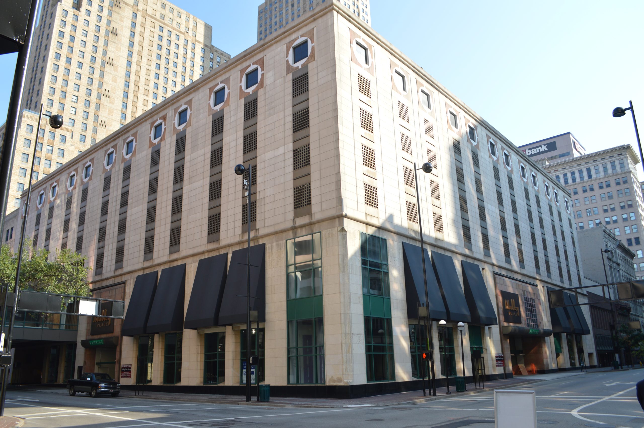 Mabley Parking Garage